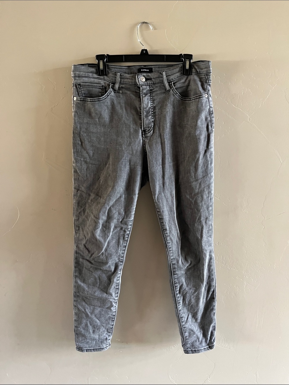 Express Women’s Gray Skinny Jeans